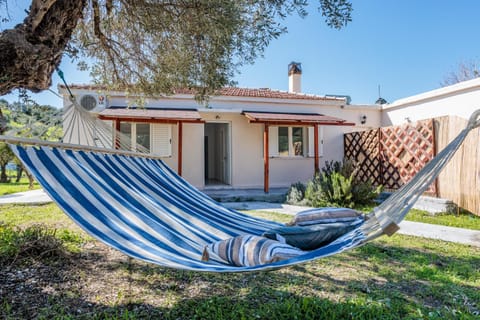 Property building, Natural landscape, Garden