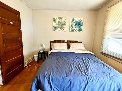 Cute 3BR house with Pool Table - Bookings by rooms! Urlaubsunterkunft in Charleston