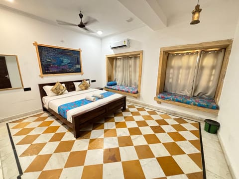 Explore Hostel Life Jaisalmer Hostel in Sindh