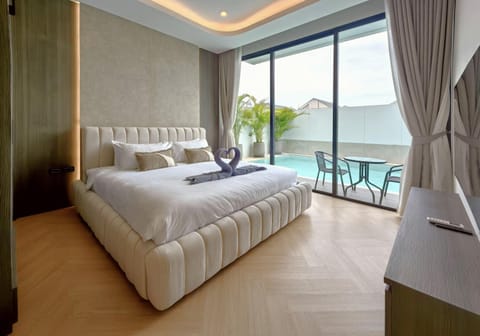 Bangtao Luxury Pool Villa - Prymana Moradia in Choeng Thale