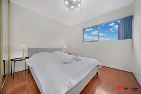 MetaWise Parramatta Chic and Comfortable Two Bed Copropriété in Parramatta