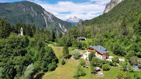 Property building, Nearby landmark, Natural landscape, Bird's eye view, Mountain view