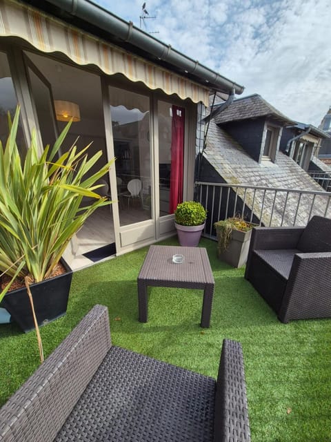 Studio avec terrasse Apartamento in Bagnoles de l'Orne Normandie