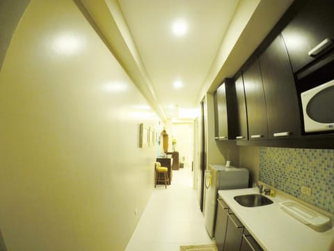 Pico De Loro room Jacana A Bldg. Apartment hotel in Nasugbu