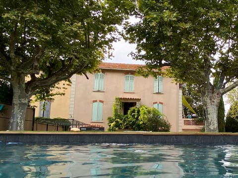 Property building, Garden, Pool view, Swimming pool