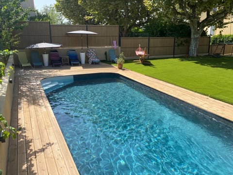 Garden, Garden view, Pool view, Swimming pool, sunbed