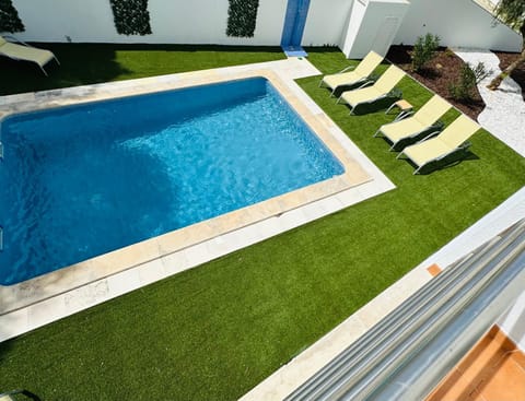 Day, Garden view, Pool view, Swimming pool, sunbed