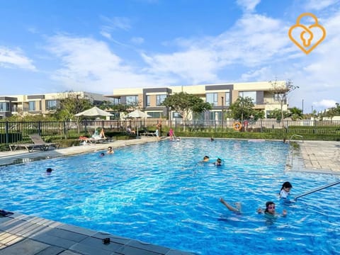 Keysplease Dubai Hills 4bed Villa Near pool, Maple Villa in Dubai