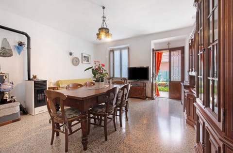 House of Sport Apartment in Mandello del Lario