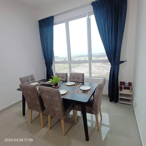 Two Bedroom Pandai Pandai Lahhh @ Amber Cove Melaka Apartment in Malacca