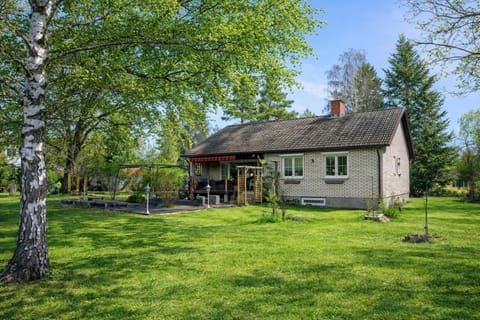 Property building, Garden, View (from property/room)