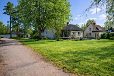 Property building, Garden, View (from property/room)