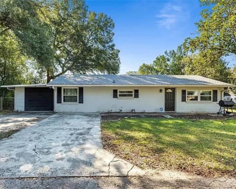 Sky House Casa in Zephyrhills