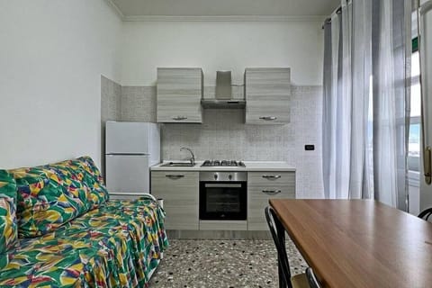 Mediterranean House [SeaView] Apartment in Torre Annunziata