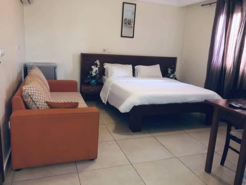 Hannatel Rooms Liberté Bed and Breakfast in Douala