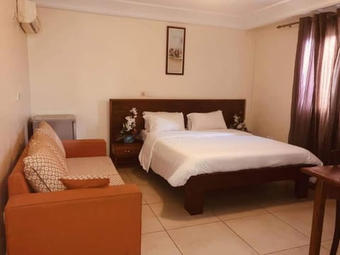 Hannatel Rooms Liberté Bed and Breakfast in Douala