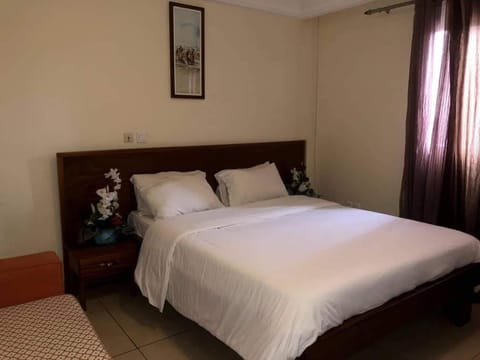 Hannatel Rooms Liberté Bed and Breakfast in Douala