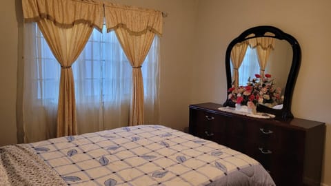 The Serenity Place Apartment in Montego Bay