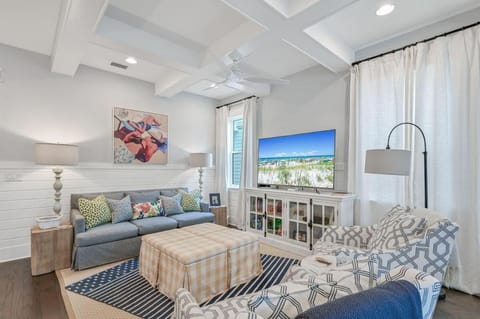 Sea The Good at NatureWalk on 30A, Pool View, 2 Master Bedrooms, Easy Beach Access House in Seagrove Beach