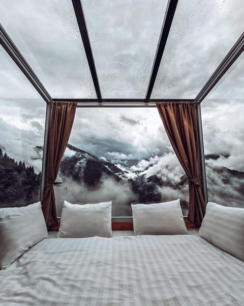 Bed, Bedroom, Mountain view