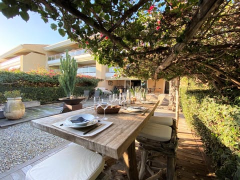 Garden, Balcony/Terrace