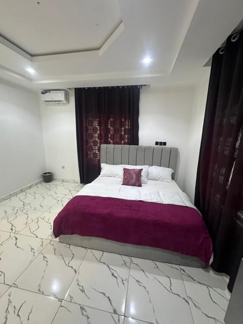 Tulip Room Vacation rental in Abuja