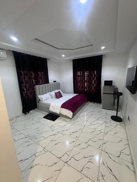 Tulip Room Vacation rental in Abuja