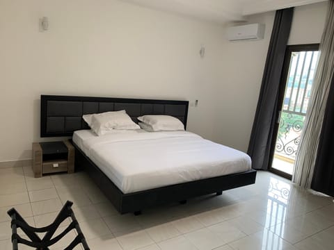 Superbe appartement spacieux Eigentumswohnung in Yaoundé