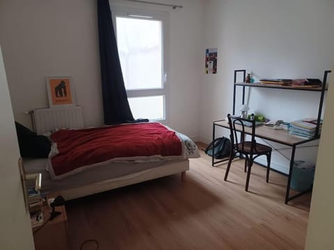 Appartement proche Paris Apartment in Pantin