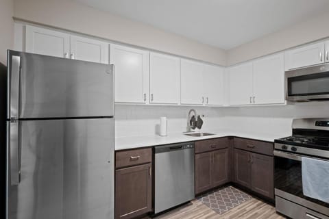 Rochester Hills Serenity - Two-Bedroom Two Bathroom Appartement in Rochester