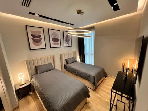 Enjoy Luxury Condo with Sea View Appartamento in Abu Dhabi