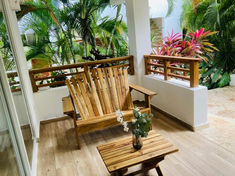 Balcony/Terrace, Garden view