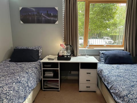 London gateway get-away Vacation rental in Hounslow