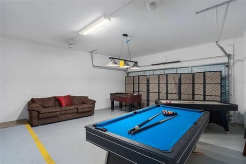 Billiard, Billiard, Game Room, Game Room, Seating area