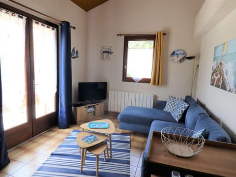 Charmant appartement avec balcon, tout équipé, à deux pas de la plage de Nauzan - FR-1-494-177 Apartment in Vaux-sur-Mer