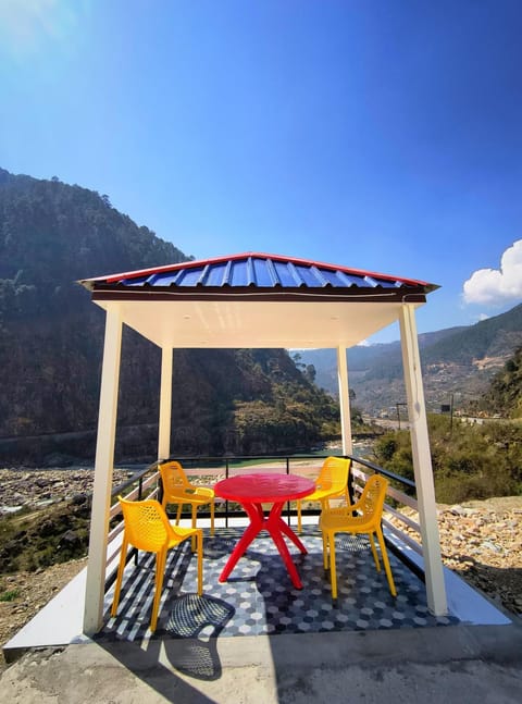 Hotel Hill River View Resort Hotel in Uttarakhand