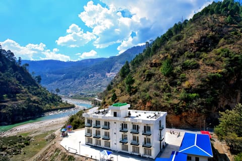 Hotel Hill River View Resort Hotel in Uttarakhand