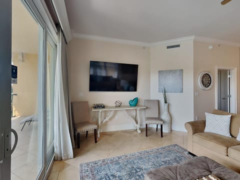 Adagio 301e Condo in Blue Gulf Beach