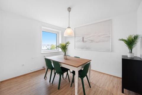 Modernes Apartment mit Balkon Condo in Brunswick