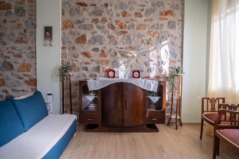 Living room, Photo of the whole room