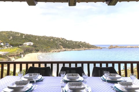 View (from property/room), Balcony/Terrace, Dining area, Beach, Sea view