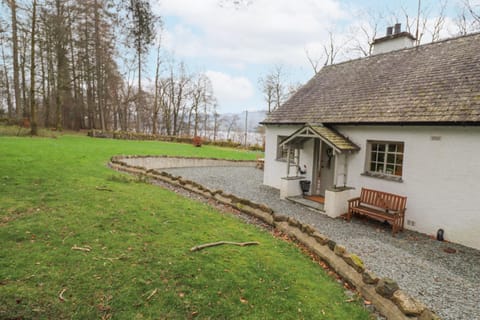 Larch Cottage at Esthwaite Water House in Hawkshead