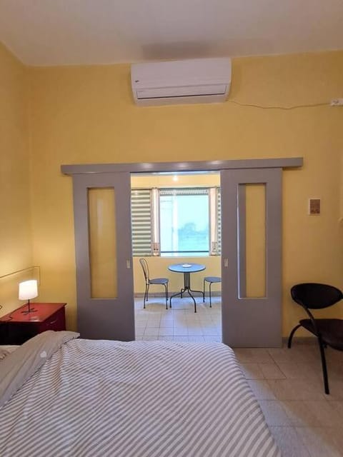 Fellini Giulietta (talpiot) Apartment in Haifa