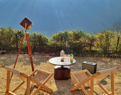 Spring, Day, Dining area, Garden view