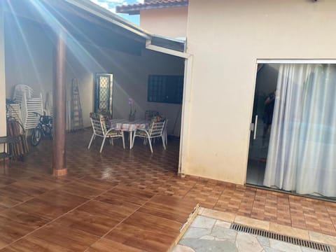 Casa com piscina disponível pra festa do peão Haus in Barretos
