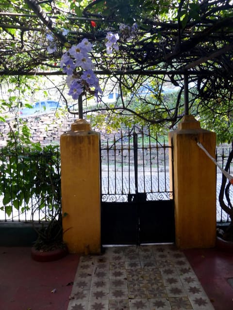 Pouso das Glicínias - B&B Bed and Breakfast in Ouro Preto