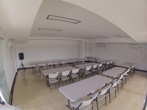 Meeting/conference room