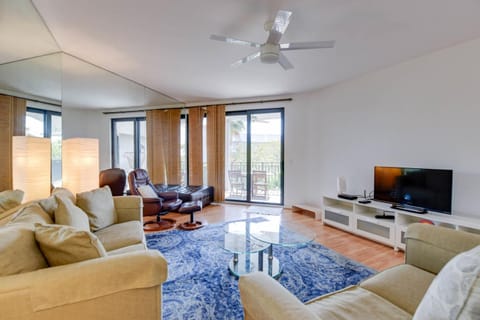 NEW Atlantic Escape - Beach & Pool Apartment in Key West