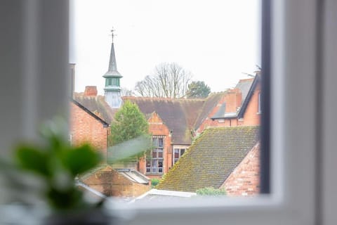 Chapel View Apartment in Loughborough