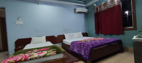 HOTEL NANDANIK PALACE Hotel in West Bengal